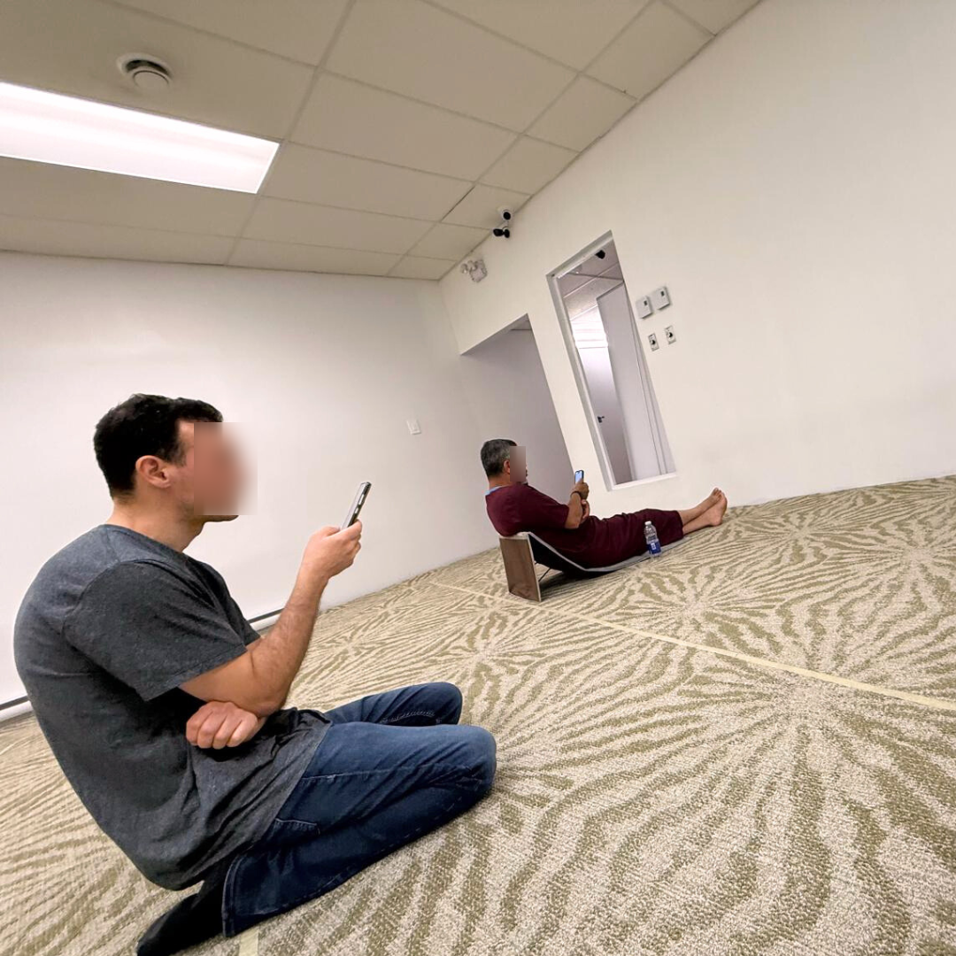 Le Tapis de Prière Anti-Douleur